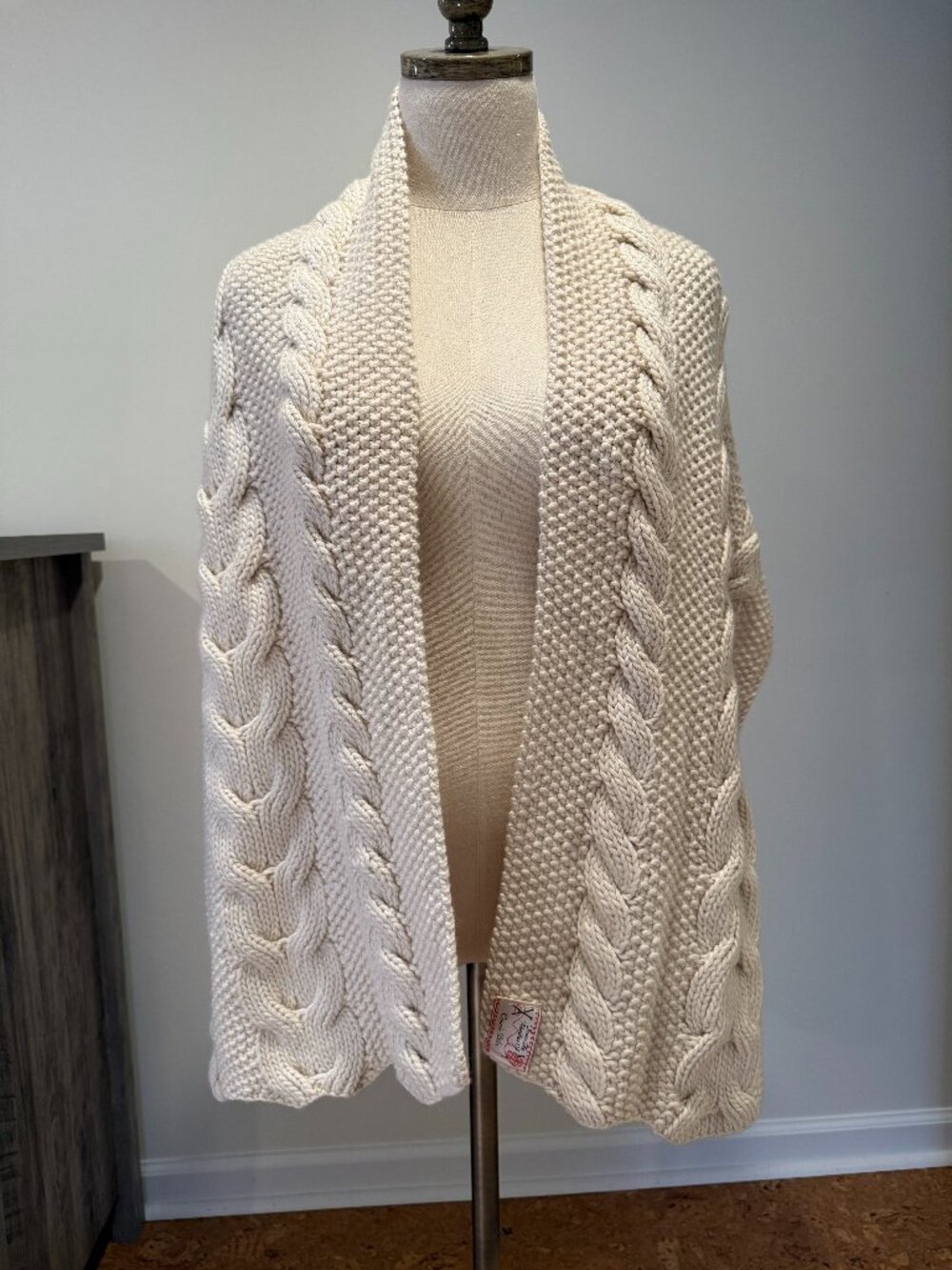 Handmade Crocheted Shawl Cream Women's NWOT